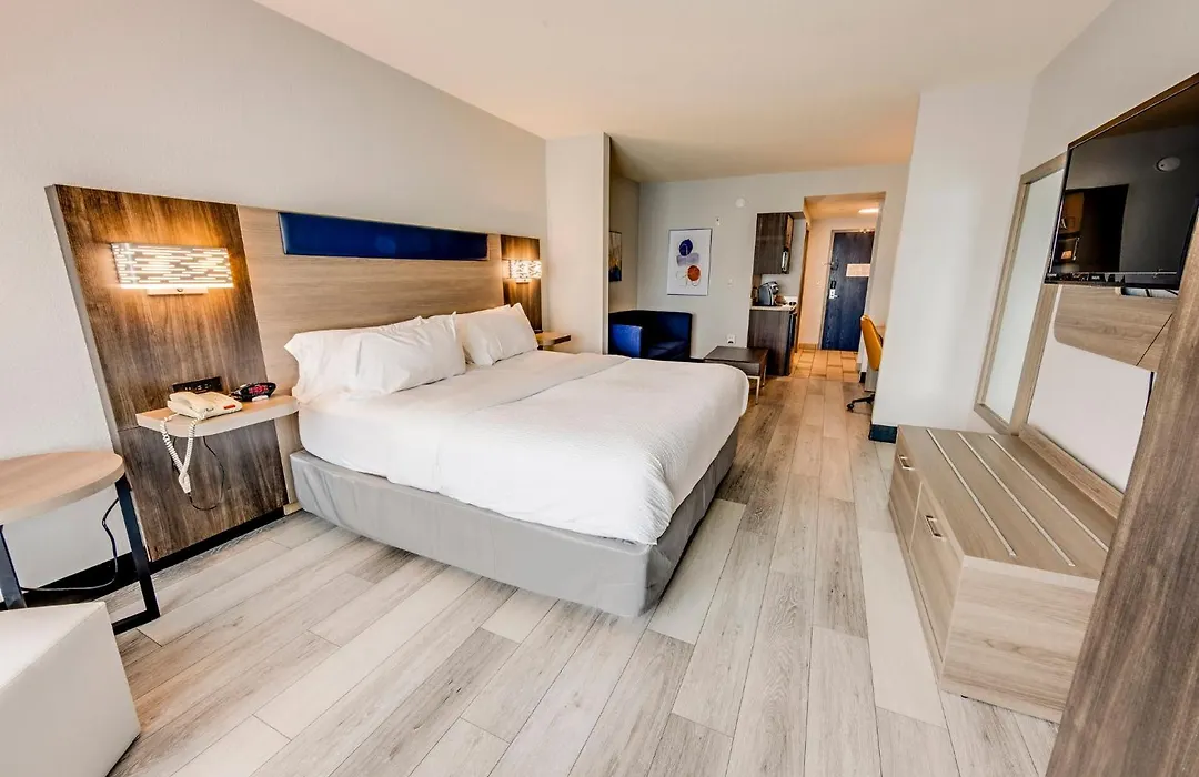 Holiday Inn Express Hotel & Suites Ohio State University- Osu Medical Center By Ihg-1