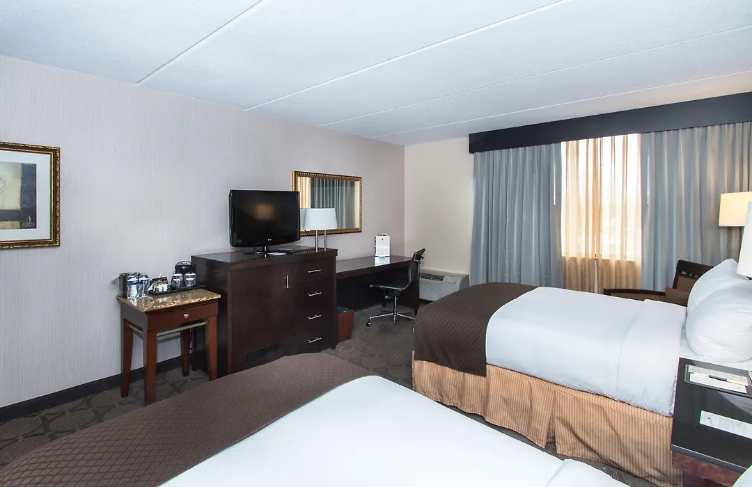 Wyndham Columbus-1