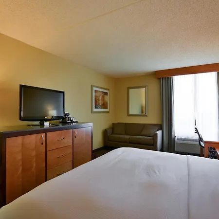 Wyndham Columbus-3